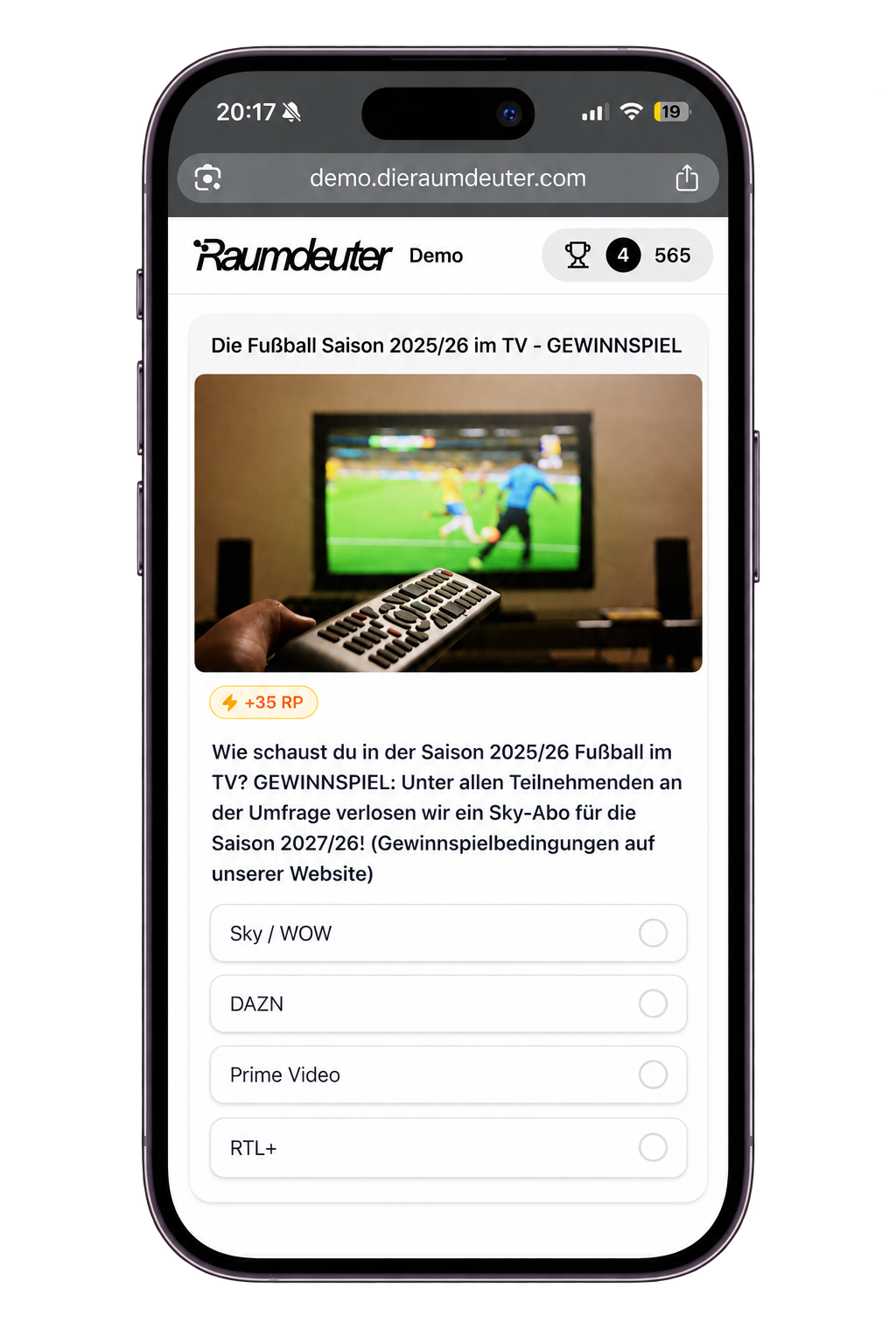 Fan-Interface mit laufender Frage im Look and Feel des Clubs